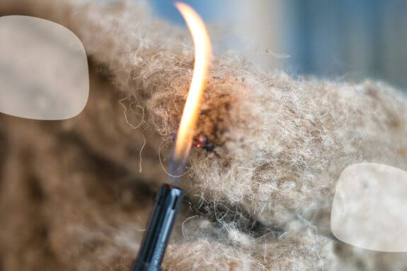 Ensaio de reação ao fogo em isolamento de lã de ovelha