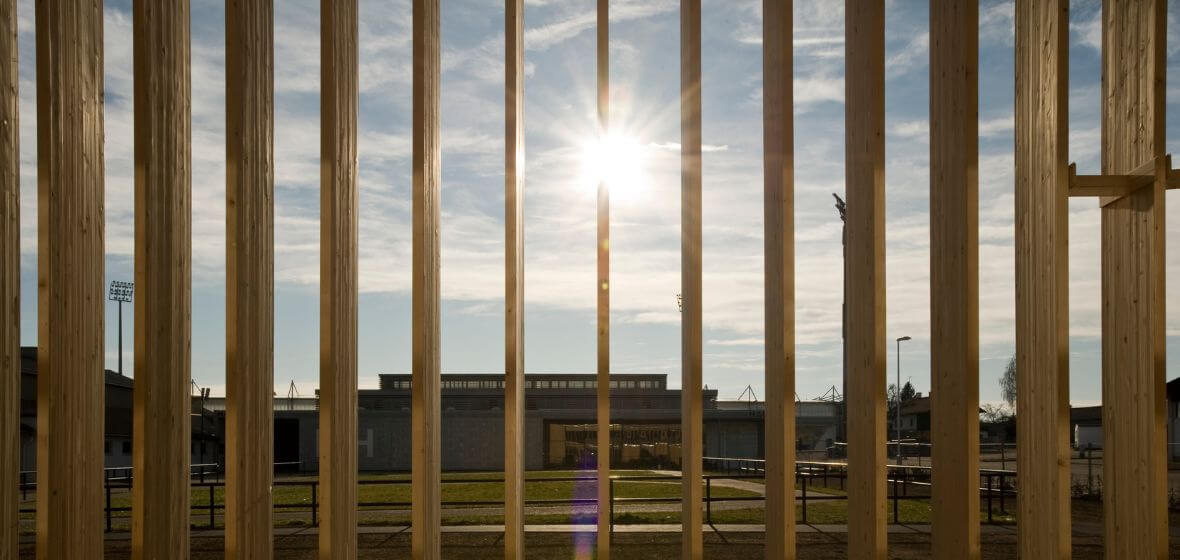 Solar shading with wooden slats
