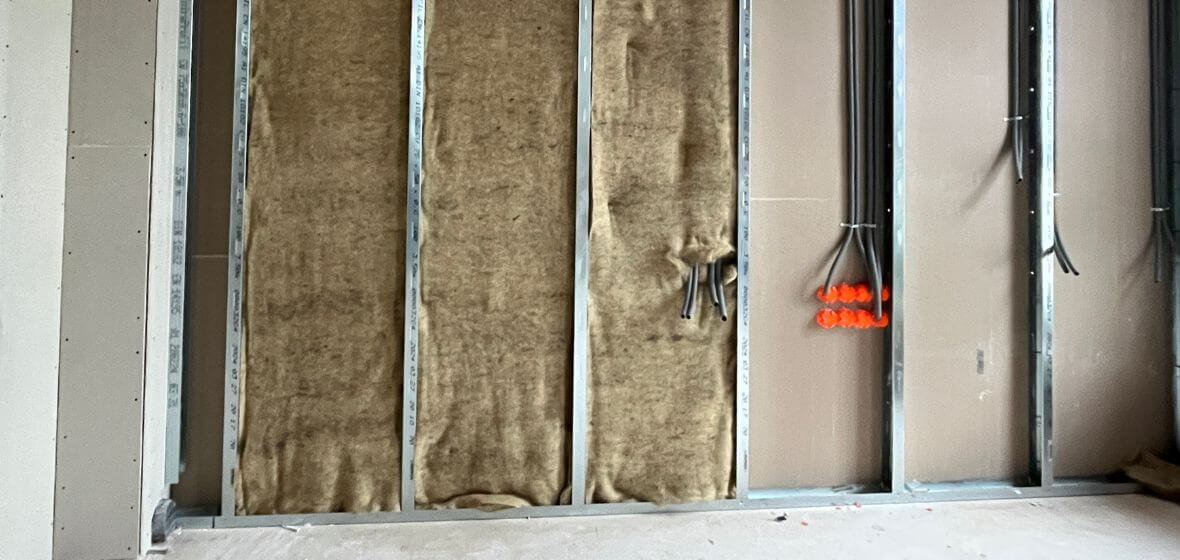 Sheep's wool interior insulation