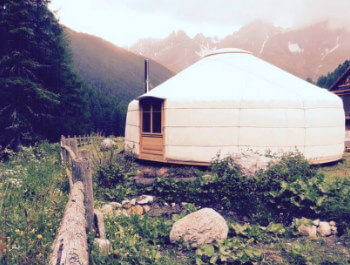 Yurta preparada para o inverno